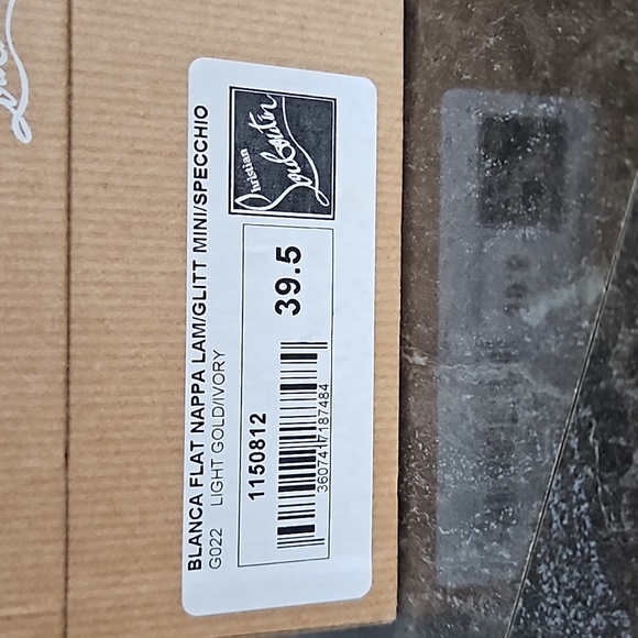 Louboutin sz 39.5 - Picture 9 of 11